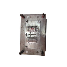 動、定注塑模具采用鑲塊結構排氣